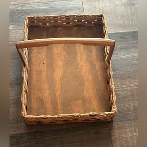 VTG  Kilwins American Basket Wood  Rattan Wicker TRAY Hand Made Signed 1996